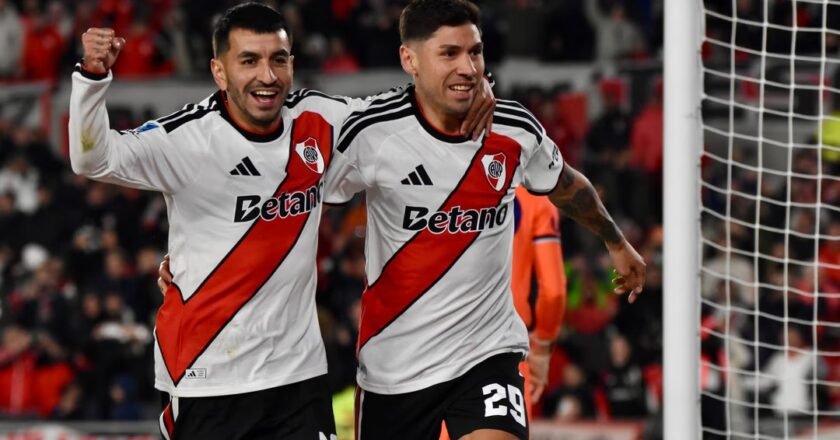River derrotó a Independiente Rivadavia y se acerca a los playoffs del Torneo Clausura