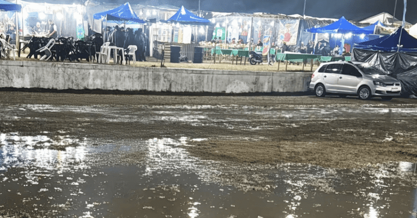 Fiesta de la Empanada: la lluvia suspendió el sábado y se reanuda este domingo