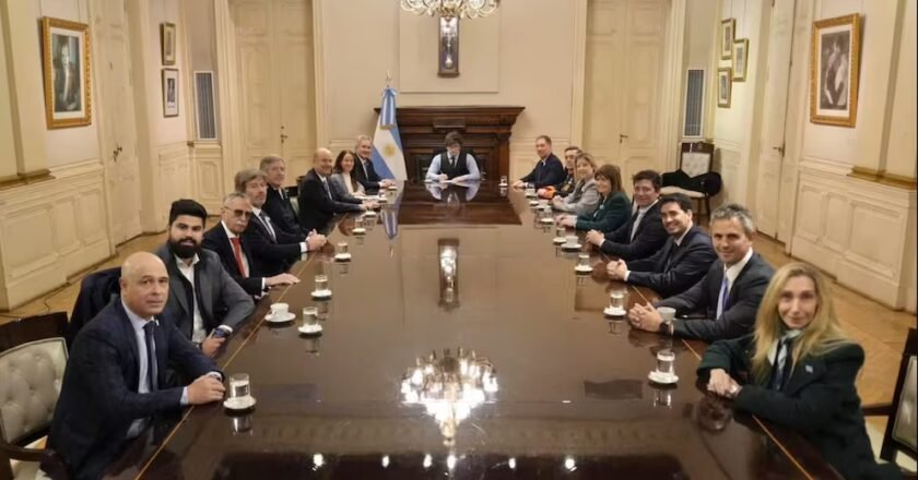 Milei reunió al Gabinete con PASO, Malvinas y Presupuesto 2027 como ejes