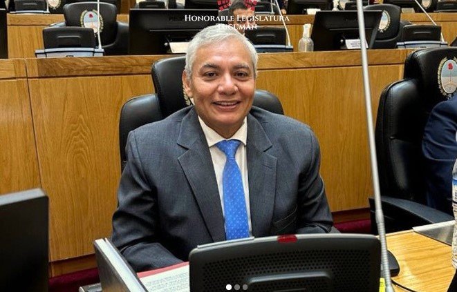 “Fredy” Toscano apuntó contra Soledad Molinuevo: “¿Cuántos cargos querés?”