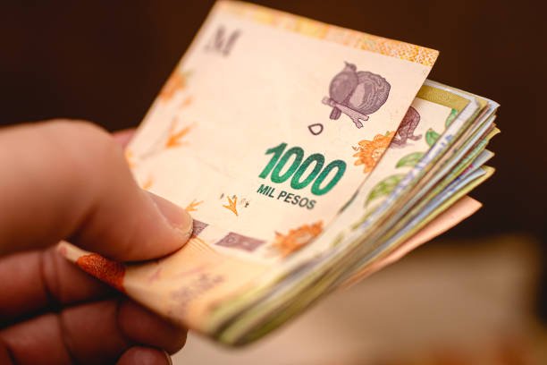 Más del 50% de los argentinos son pobres y cobran un salario de $1.400.000 o menos