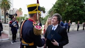 Milei pidió a la oposición que apoye los proyectos por Malvinas: “No puede haber grieta”