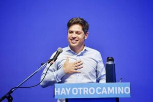 Kicillof convoca a su espacio político en la previa de un posible lanzamiento nacional