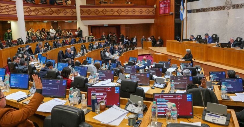 Macome y otros nueve legisladores opositores pidieron la intervención de la Municipalidad de Graneros