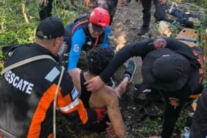 Rescataron a un hombre que sufrió politraumatismos tras caer en la zona de la Cascada de Aguas Chiquitas