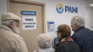 PAMI profundiza su crisis: miles de jubilados denuncian falta de prestaciones