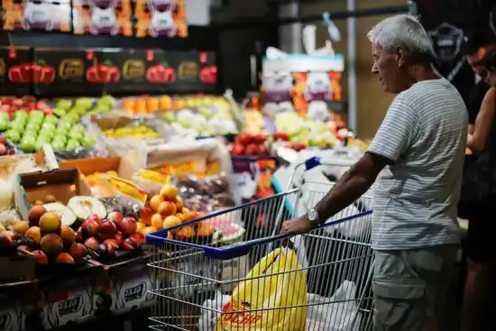 Crisis del consumo: las ventas de alimentos cayeron 1,7% en septiembre y 3% interanual