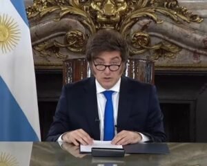 Milei inicia la semana con una nueva reunión de Gabinete y una agenda cargada