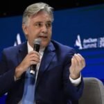 Acuerdo político y polémica: Llaryora coincidió con Milei contra la asistencia a hogares endeudados