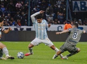 Atlético Tucumán rescató un punto en el Bosque