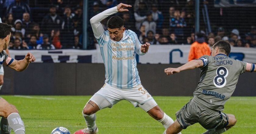 Atlético Tucumán rescató un punto en el Bosque