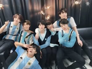 Bañarse, ponerse antitranspirante y toallitas húmedas: la insólita “guía de higiene” del fandom de BTS para los shows en La Plata