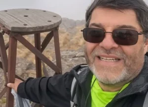 Despliegan un campamento en el cerro Ñuñorco para intensificar la búsqueda del docente jubilado Raúl Moyano