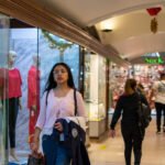 Las ventas por el Día de la Madre cayeron un 21,2%: advierten que la crisis es peor que en la pandemia