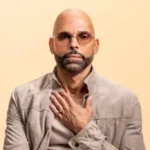 Hallaron muerto al músico venezolano Gus Ormo en una piscina de Florida