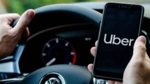 Denuncian que un chofer de Uber intentó secuestrar a la hija de un funcionario tucumano