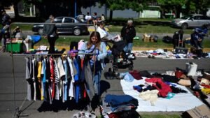 La informalidad laboral llega al 45% en Argentina y supera el 80% en ciudades del norte