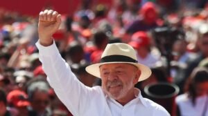 Remontada histórica en Brasil: Lula venció a Bolsonaro y asumirá su cuarto mandato presidencial