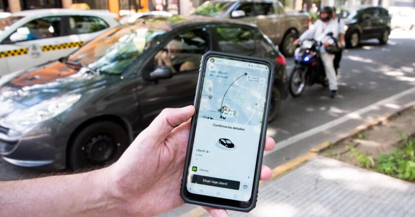 Denuncia contra un conductor de Uber por presunto secuestro: se reveló que no figura en el registro municipal