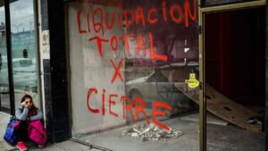 Nueva caída de la actividad económica: el país se acerca a una recesión formal